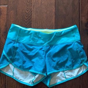 Lululemon speed up short 2.5”